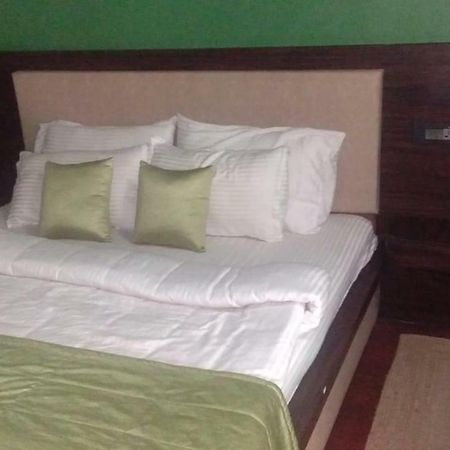 לנסדאון Highlander-Cottage For Rent מראה חיצוני תמונה